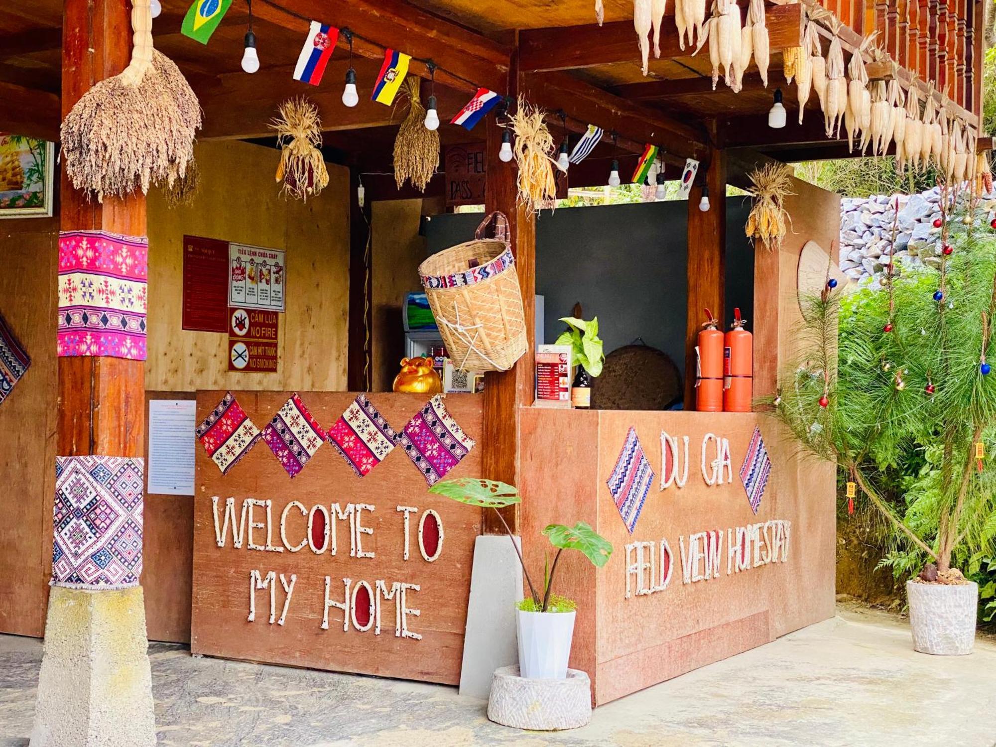 Du Gia Field View Homestay Làng Cac Eksteriør bilde