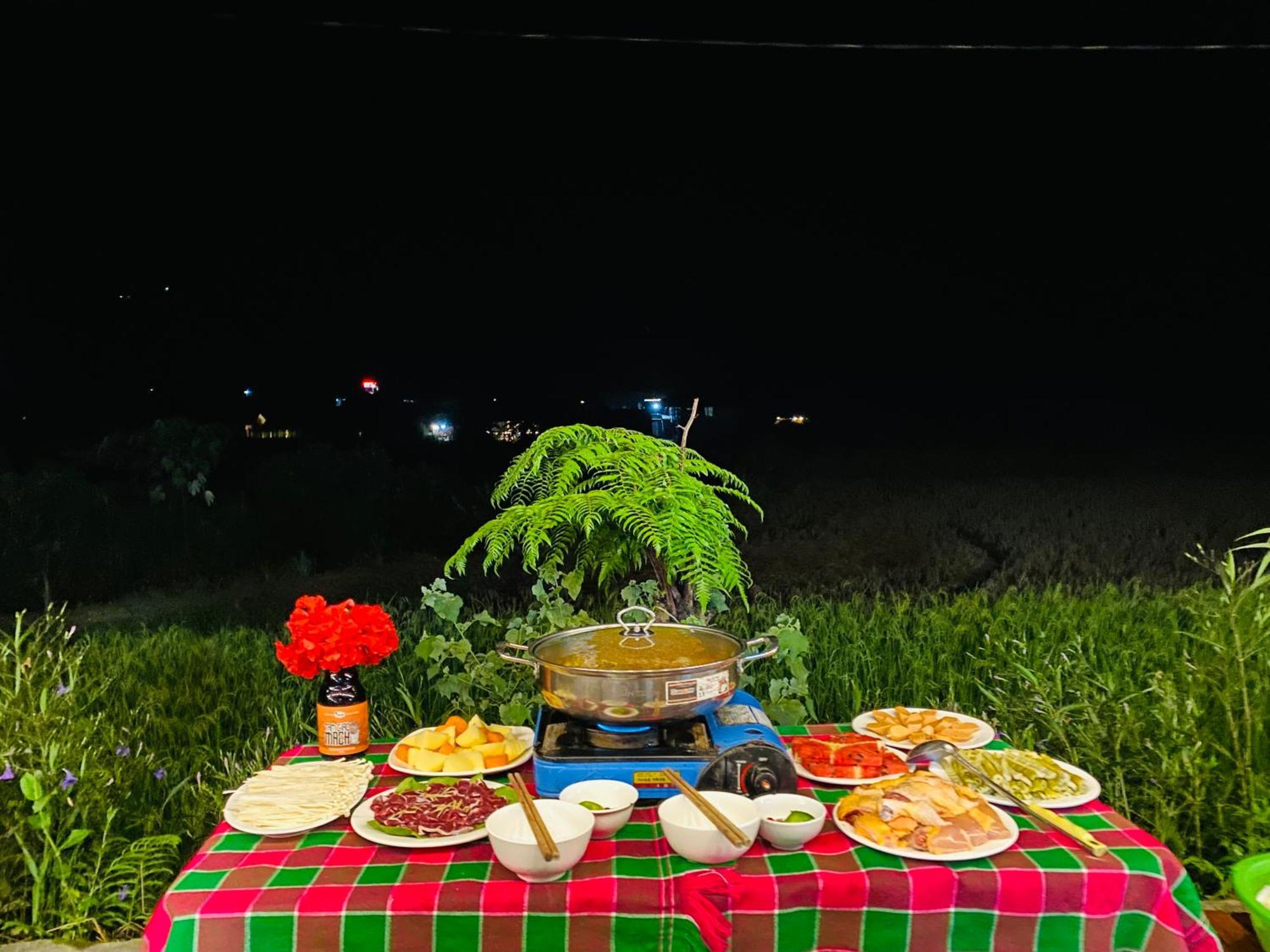 Du Gia Field View Homestay Làng Cac Eksteriør bilde