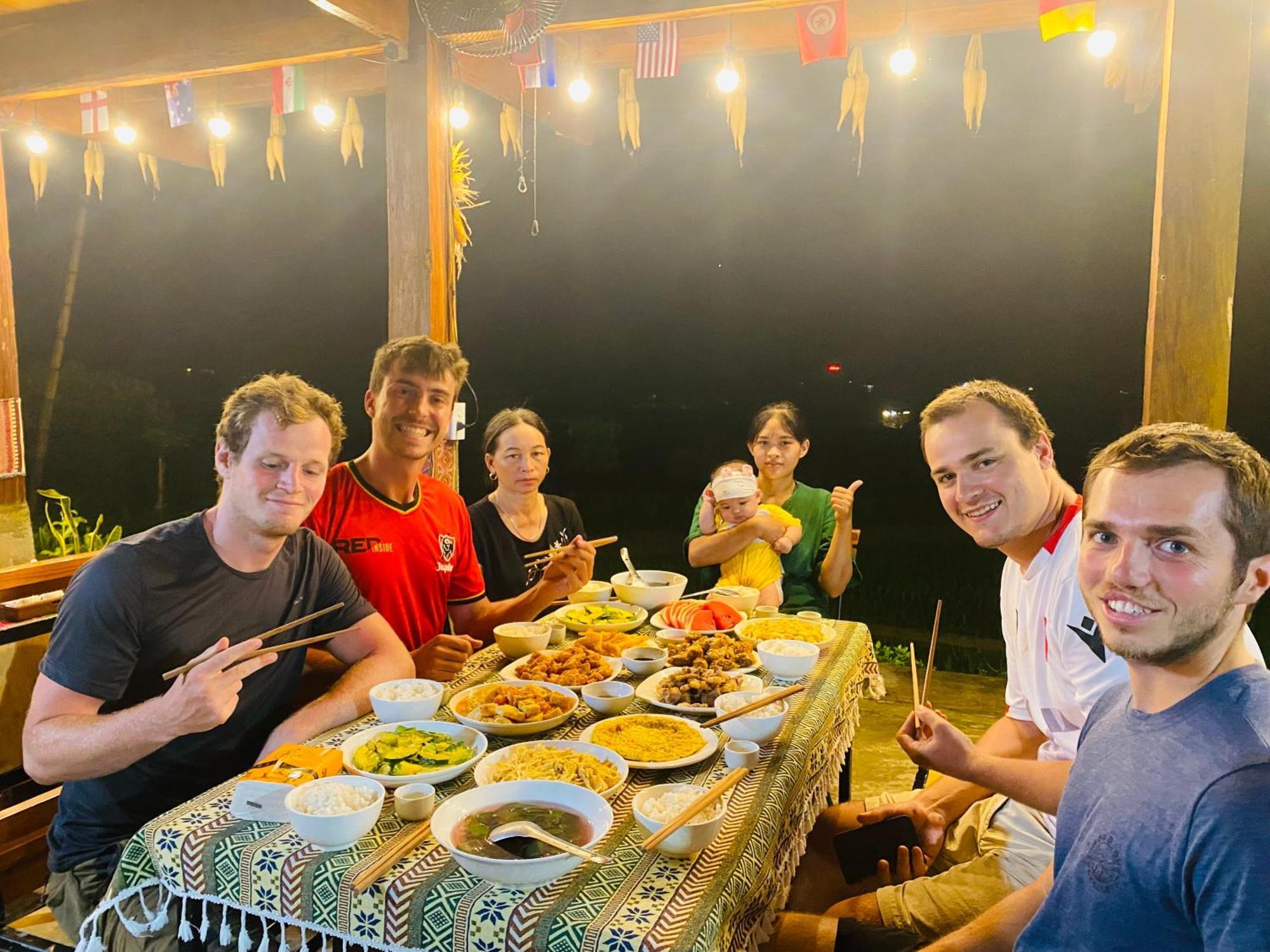 Du Gia Field View Homestay Làng Cac Eksteriør bilde